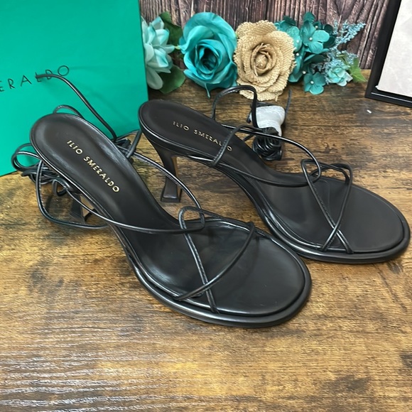 Ilio Smeraldo Womens Black Strappy Cushioned Ilenia Round Toe Flare size EU 40 - Picture 6 of 6